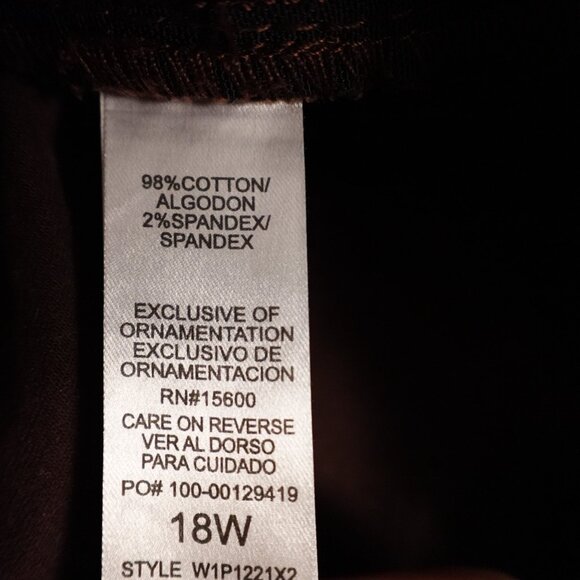 Democracy Women's Boot Cut Jeans in Deep Brown - Picture 11 of 11